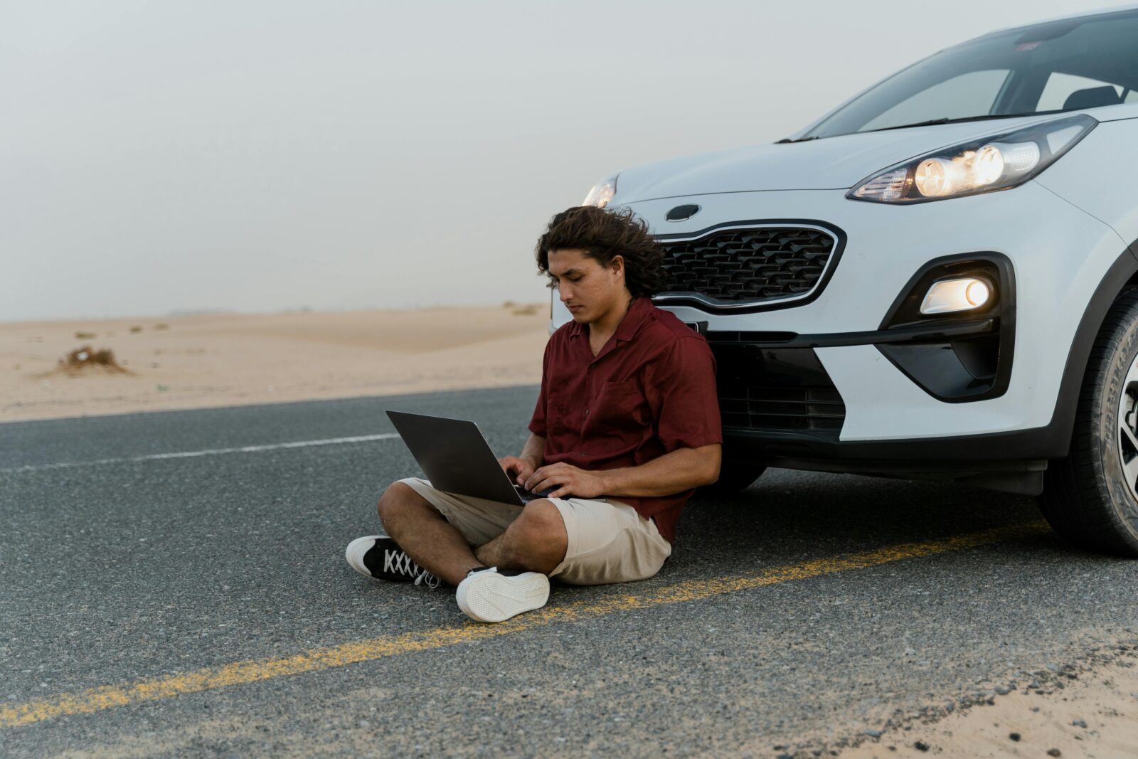 Stressed on the Go? 5 Five-Minute Techniques for Travelers & Freelancers