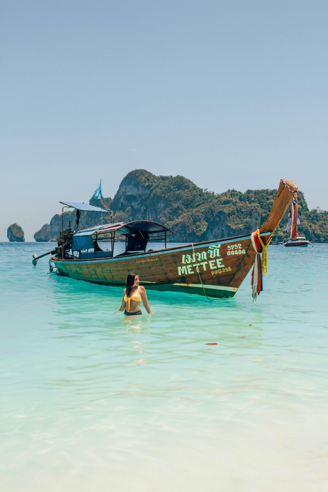 Why Digital Nomads Are Switching to eSIM in Thailand